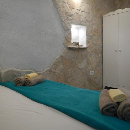 Apartments Valter Тисно Экстерьер фото