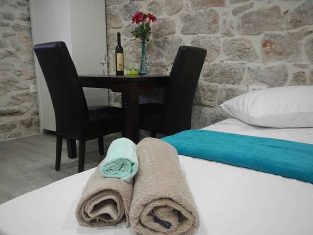 Apartments Valter Тисно Экстерьер фото